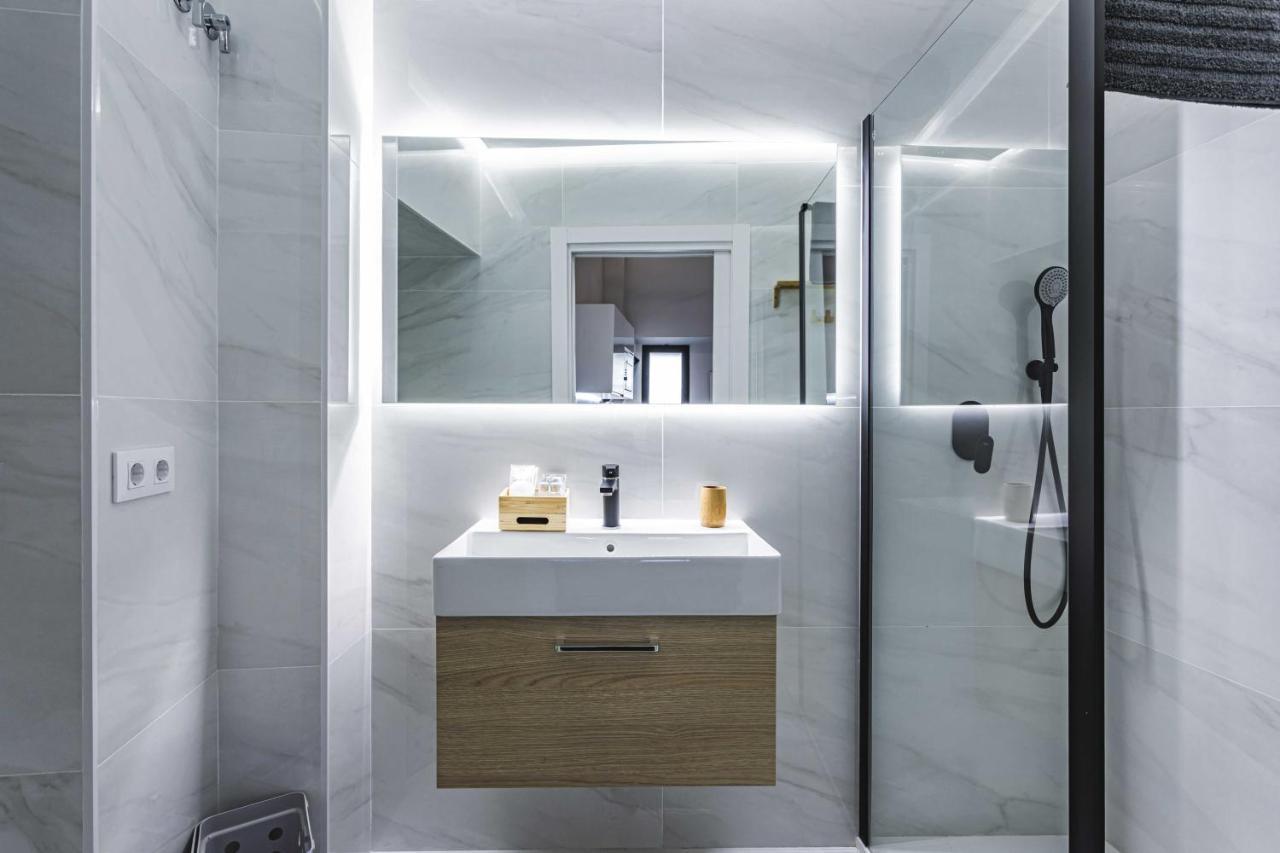 Apartamentos Caceres Central Suites "Torres De Caceres" Ngoại thất bức ảnh