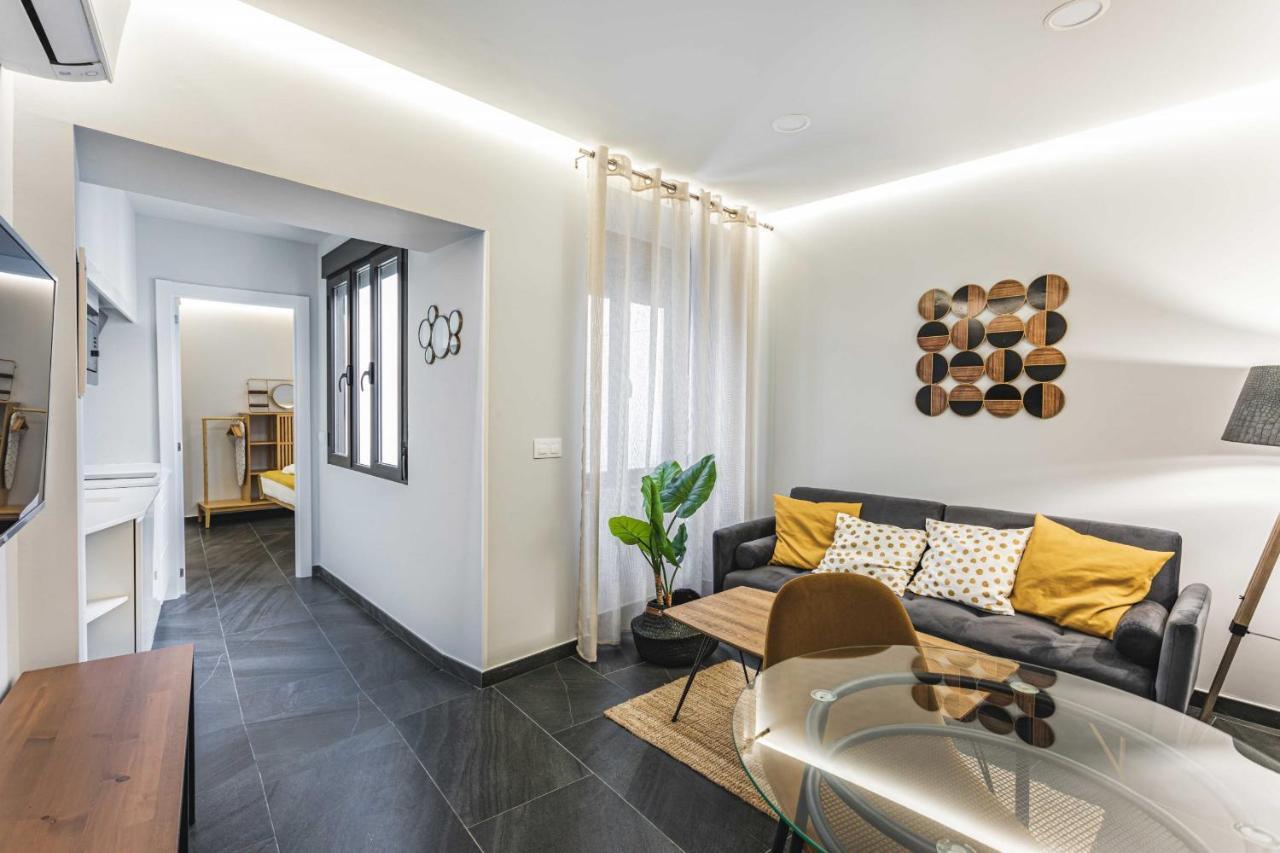 Apartamentos Caceres Central Suites "Torres De Caceres" Ngoại thất bức ảnh