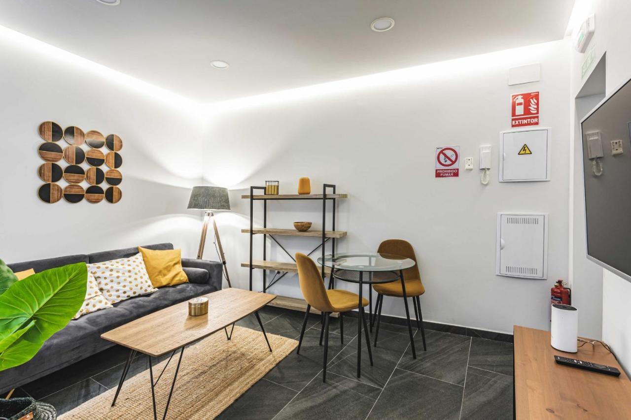 Apartamentos Caceres Central Suites "Torres De Caceres" Ngoại thất bức ảnh