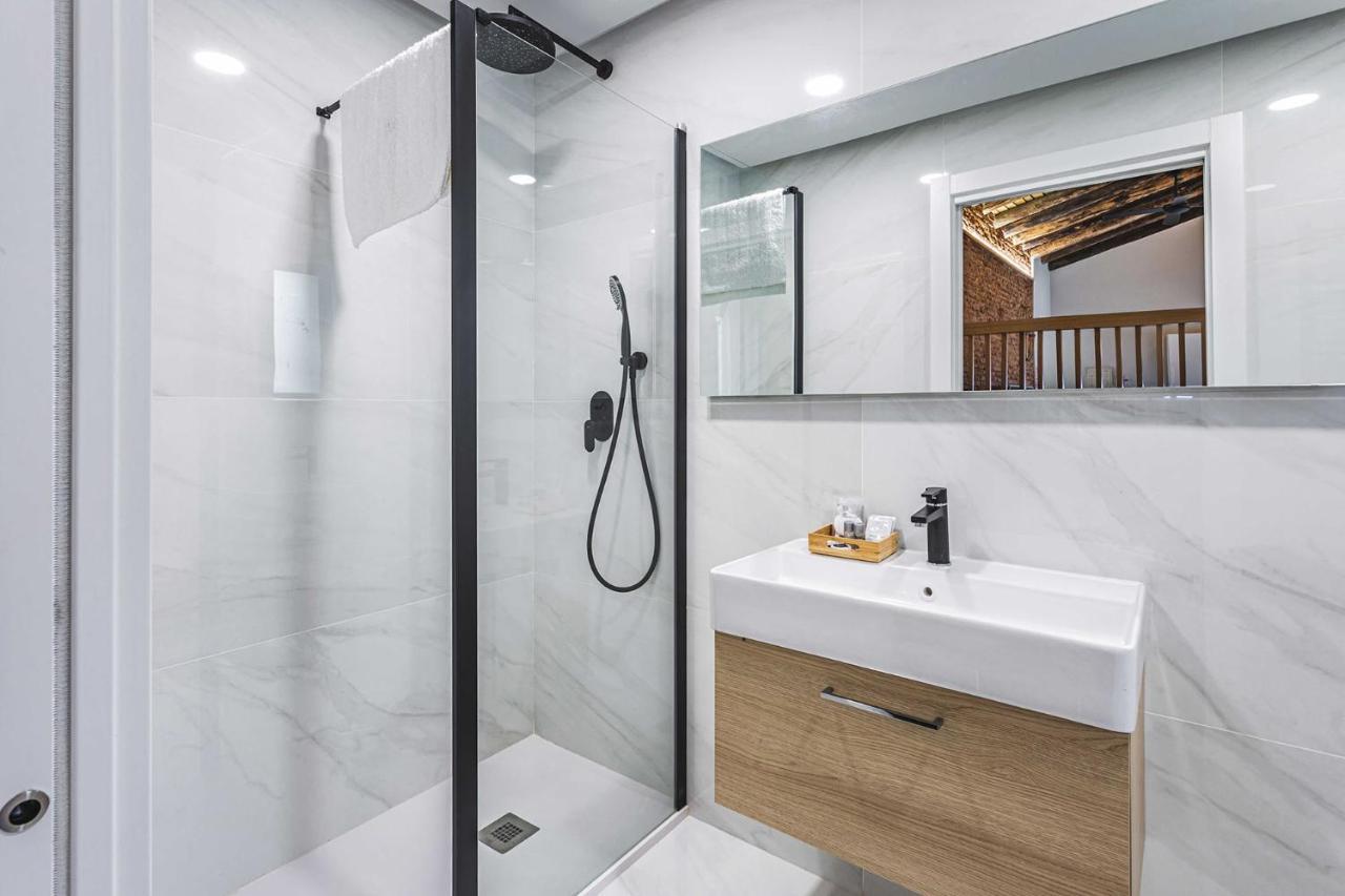 Apartamentos Caceres Central Suites "Torres De Caceres" Ngoại thất bức ảnh
