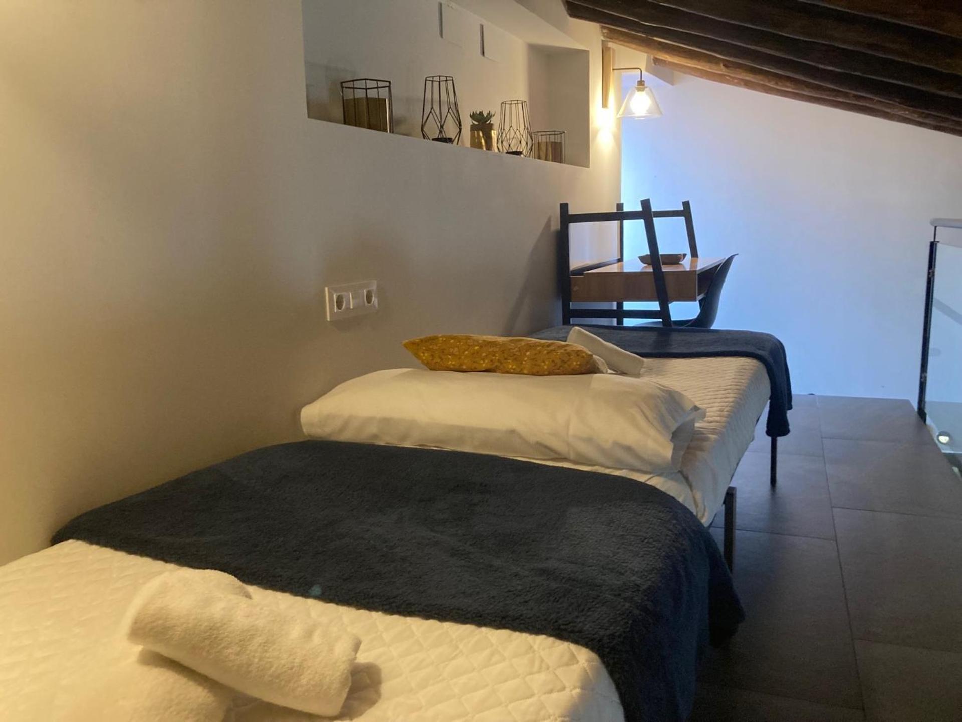 Apartamentos Caceres Central Suites "Torres De Caceres" Phòng bức ảnh